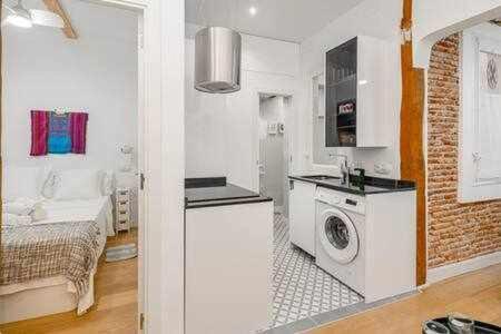 Apartamento La Latina Palacio Madrid Exterior photo