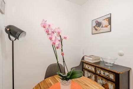 Apartamento La Latina Palacio Madrid Exterior photo